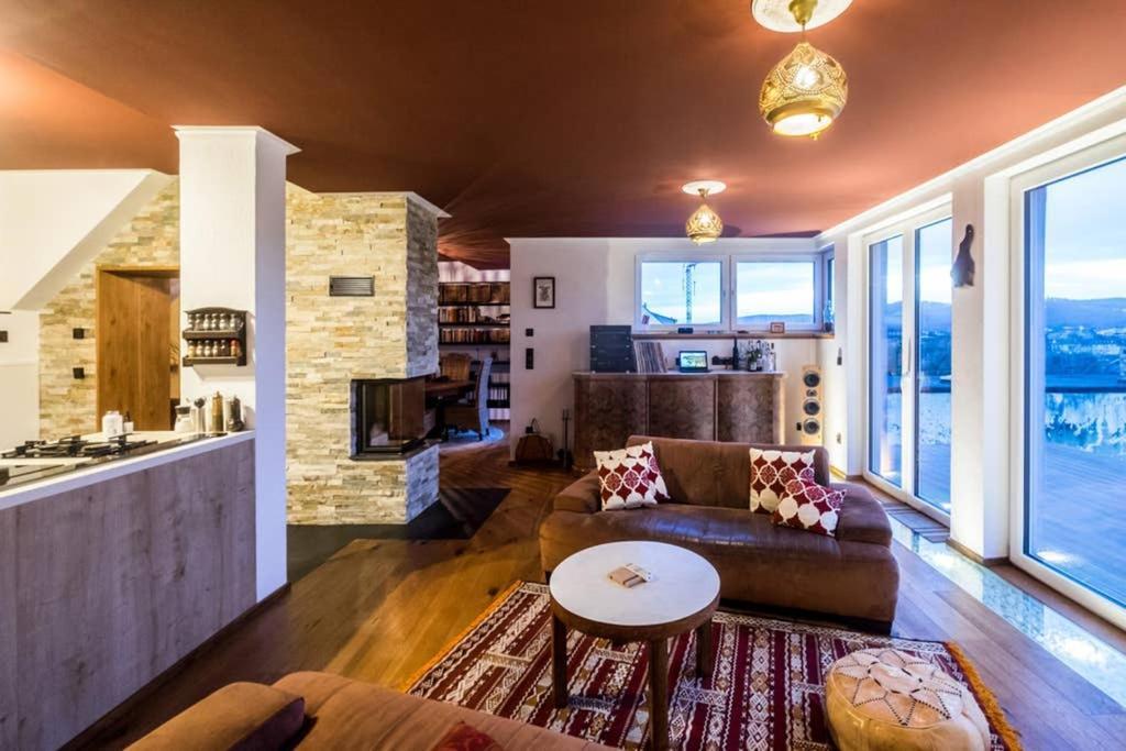Wohlfuehloase Mit Blick Auf Trier Apartment Bagian luar foto